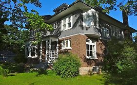 The Captain'S House Heritage Bed & Breakfast